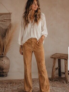 New Vintage Margaret Godfrey High Waist Straight Leg 100% Suede Pants Size 8